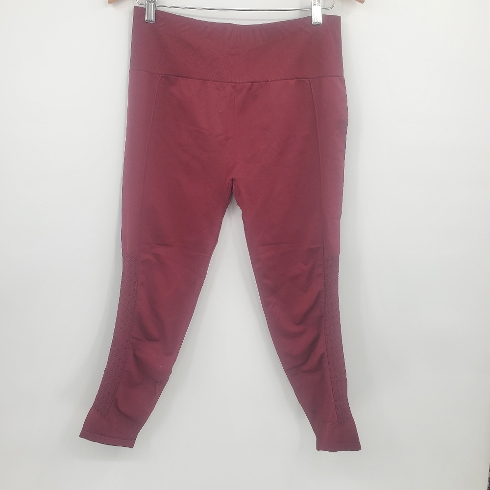 ♤♤ Fabletics Powerhold Pocket High Waist Burgundy Compression Leggings Size XL